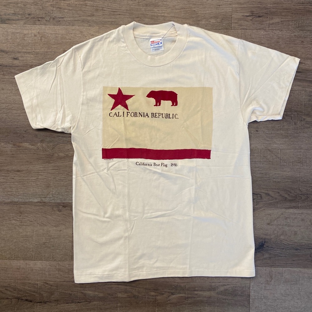 NWOT True Vintage Dolphin Shirt Co Single Stitch California State Bear Flag Sz L
